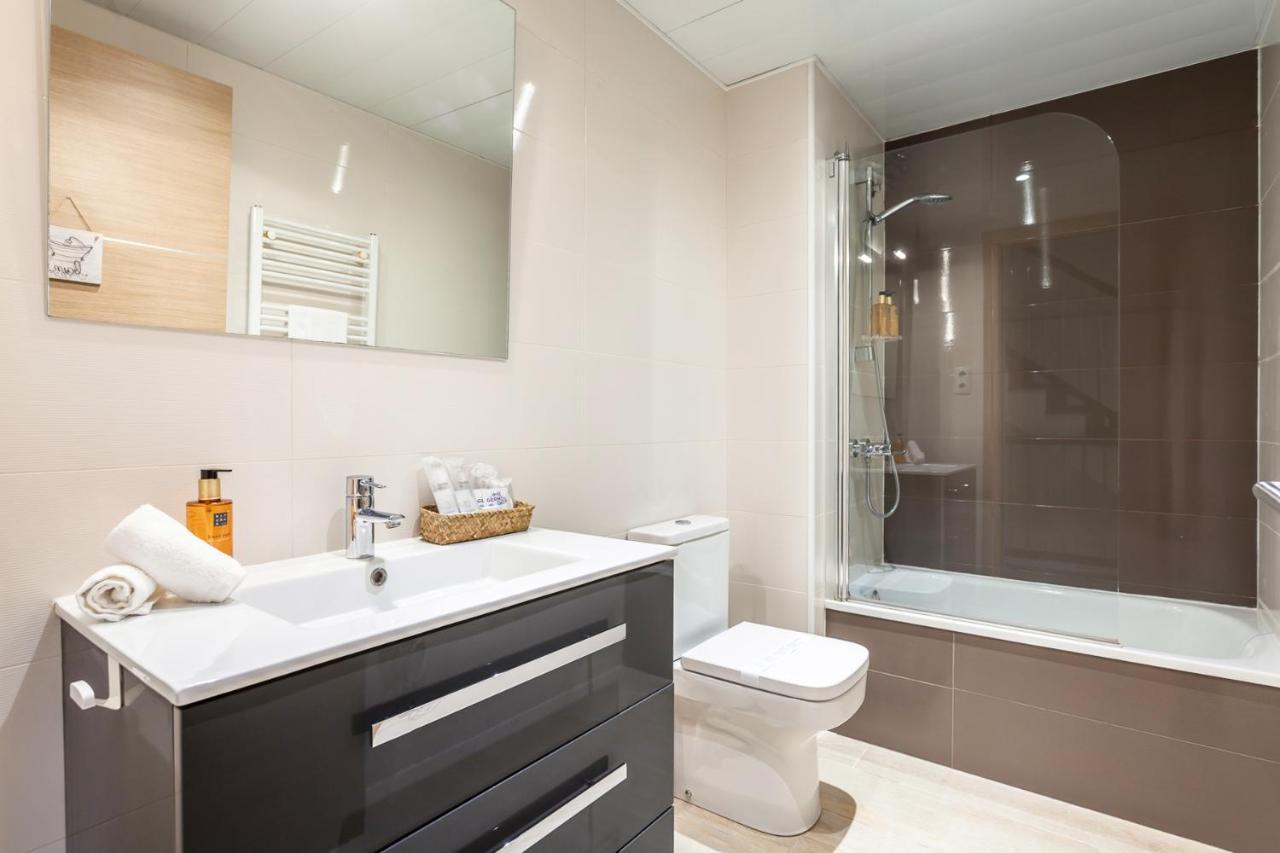 Villa Casa 20 Minutos De Barcelona Y Wifi Alta Capacidad Sant Cugat del Vallès Esterno foto
